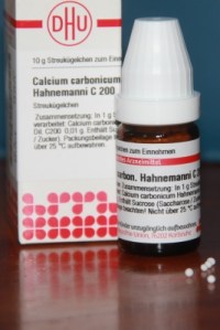 Calcium carbonicum Hahnemanni Globuli (c) Dr. Ada von Kriegsheim